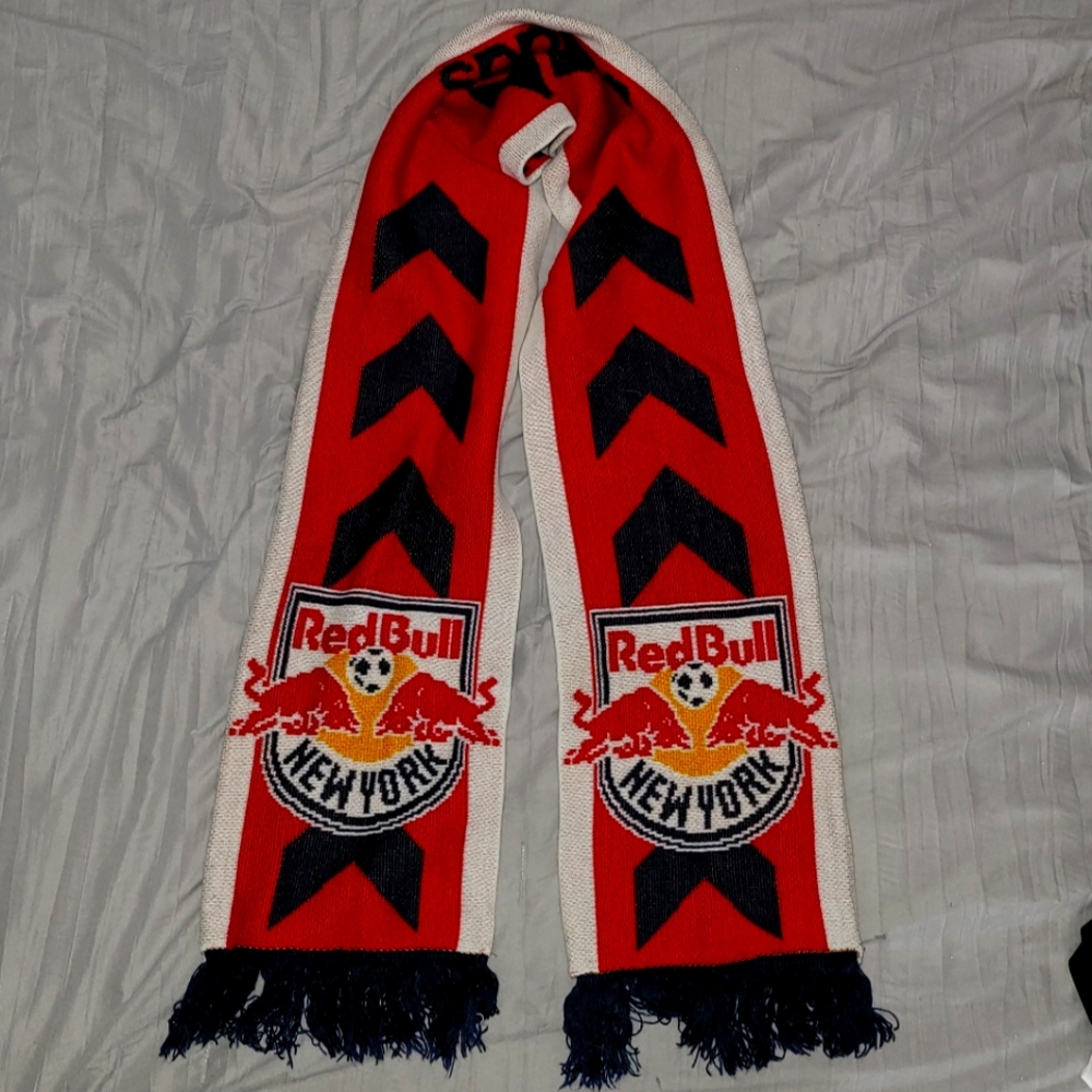 Red Bull New York Scarf Fan USED